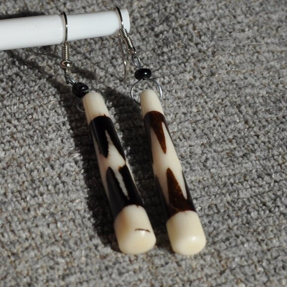 Hand-crafted Real Bone Drop Dangle Hand Painted Design Earrings Wearable Art - Picture 3 of 3